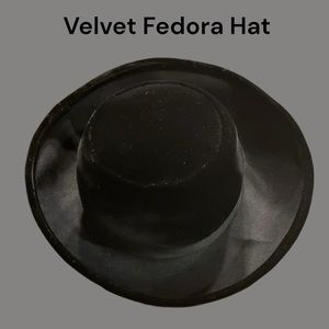 NWT Lush Velvet Fedora Hat So Pretty!